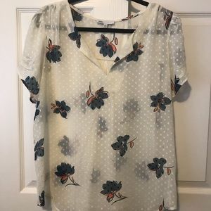 Daniel Rainn White Ruched Sleeve Floral Top